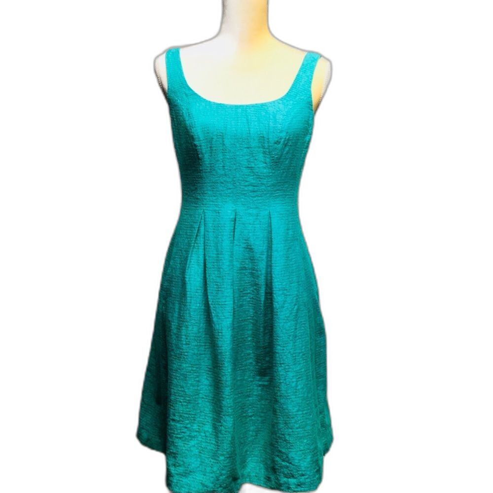 Green Fit & Flare Dress Small‎ Sleeveless Textured A-Line Scoop Neck Mini